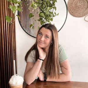 Meet your Posher, Jolee